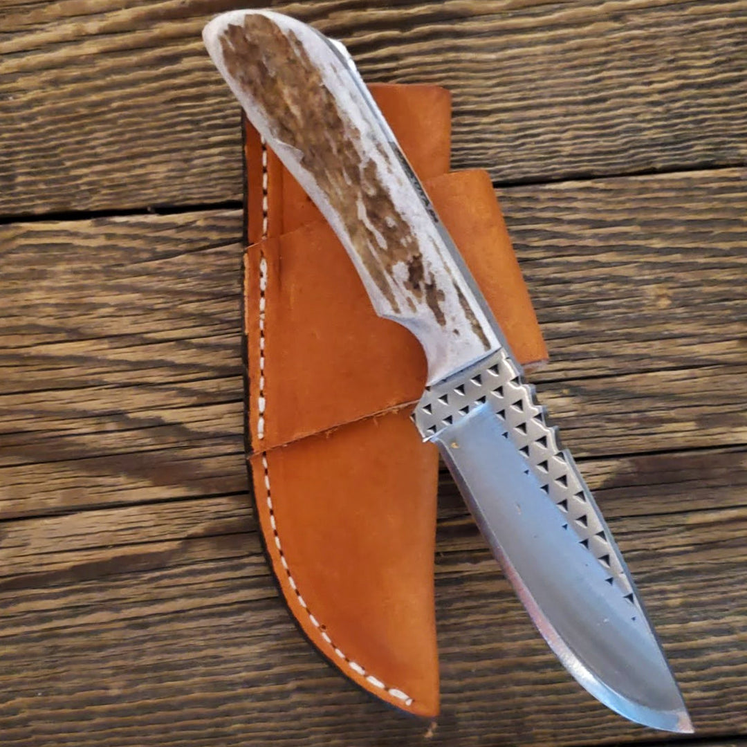 Custom Cowboy Shop - Elk Handle Cowboy Belt Knife