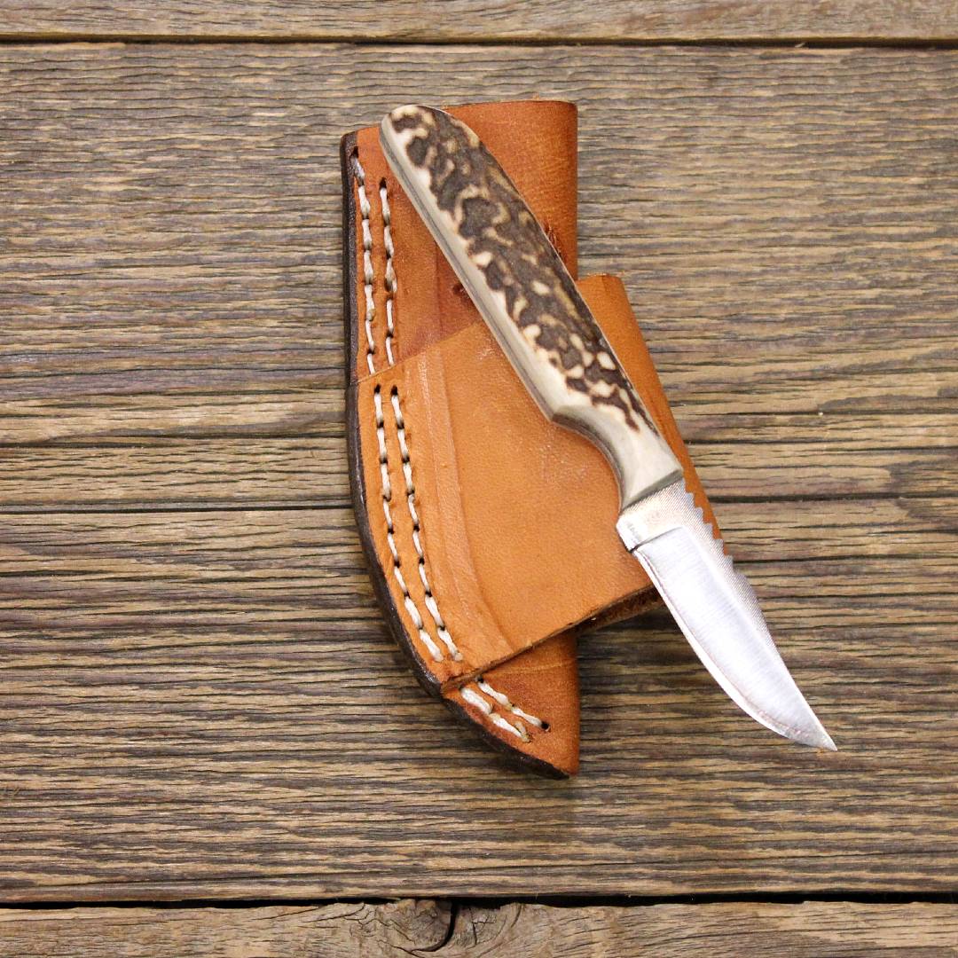 Custom Cowboy Shop - Elk Handle Tiny Belt Knife