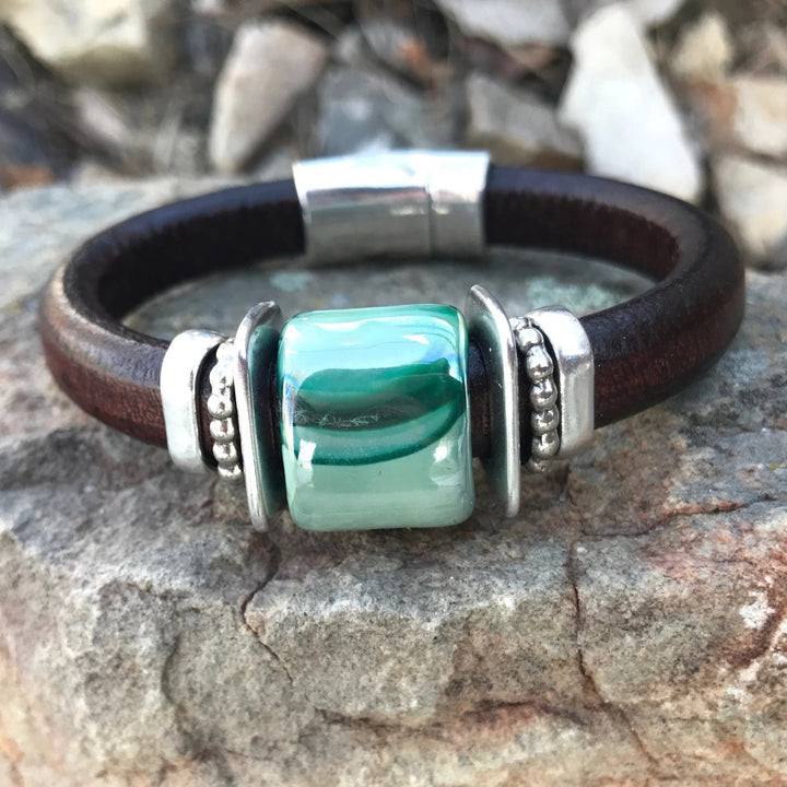 Western Cedar Magnetic Bracelet